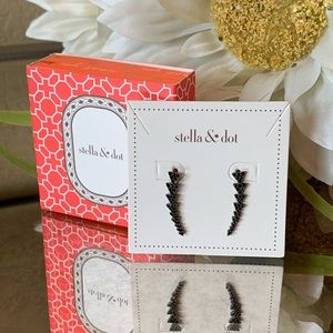 Stella & Dot Pave Triangle Ear Climber